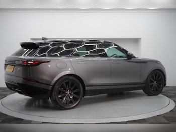Used Land Rover Range Rover Velar 2018 for sale - 79156571: Photo