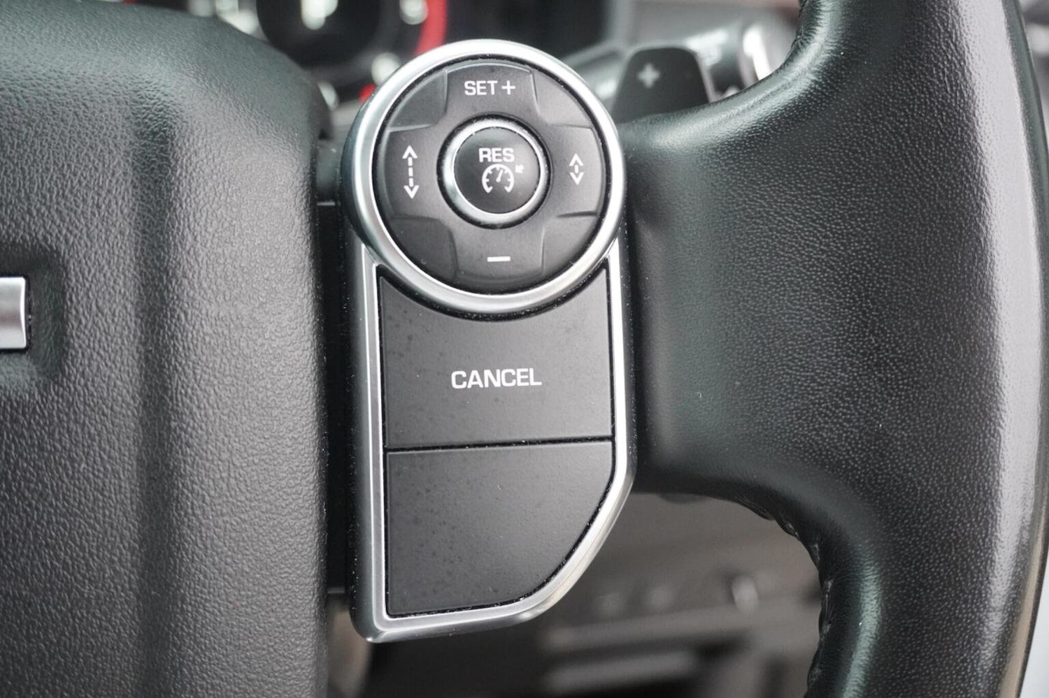 Used Land Rover Discovery 2018 for sale - 76149368: Photo 24