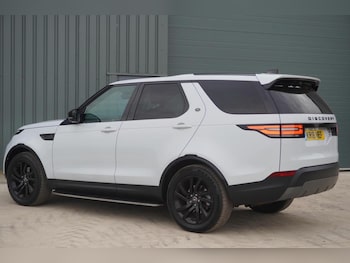 Used Land Rover Discovery 2018 for sale - 76149368: Photo 3