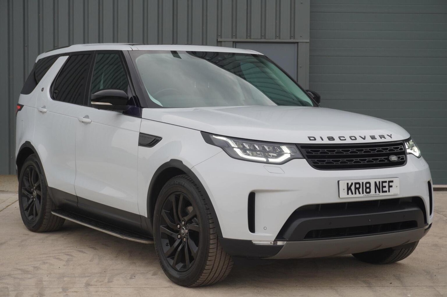 Used Land Rover Discovery 2018 for sale - 76149368: Photo 9
