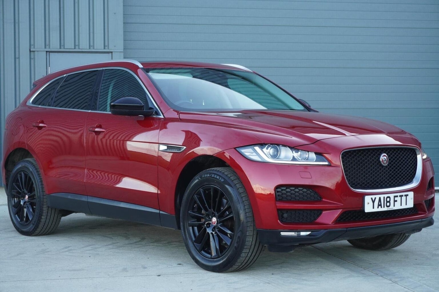 Used Jaguar F-Pace 2018 for sale - 75913265: Photo 1