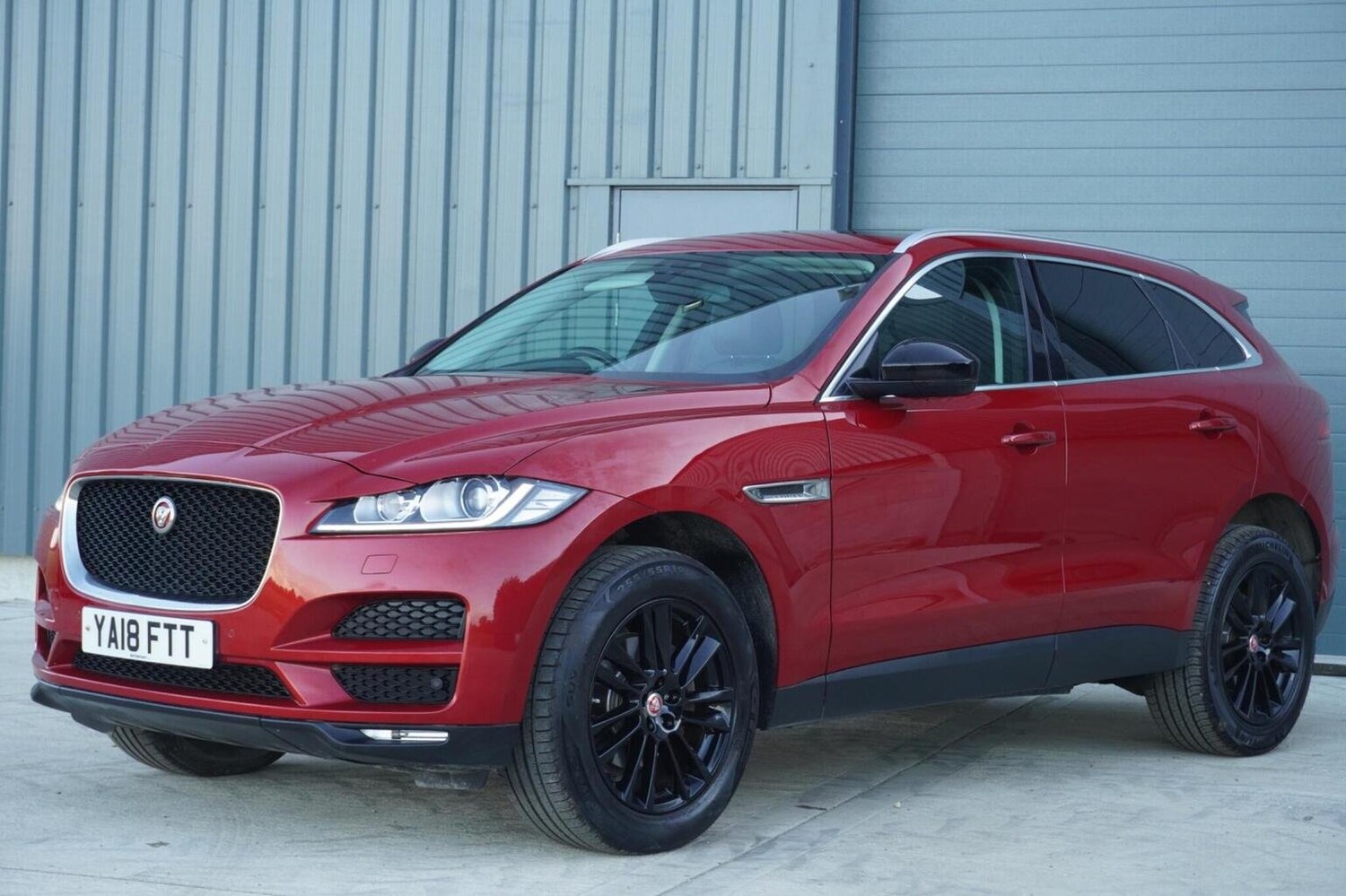 Used Jaguar F-Pace 2018 for sale - 75913265: Photo 10