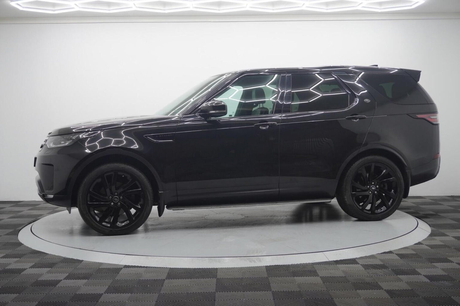 Used Land Rover Discovery 2017 for sale - 77258530: Photo 13