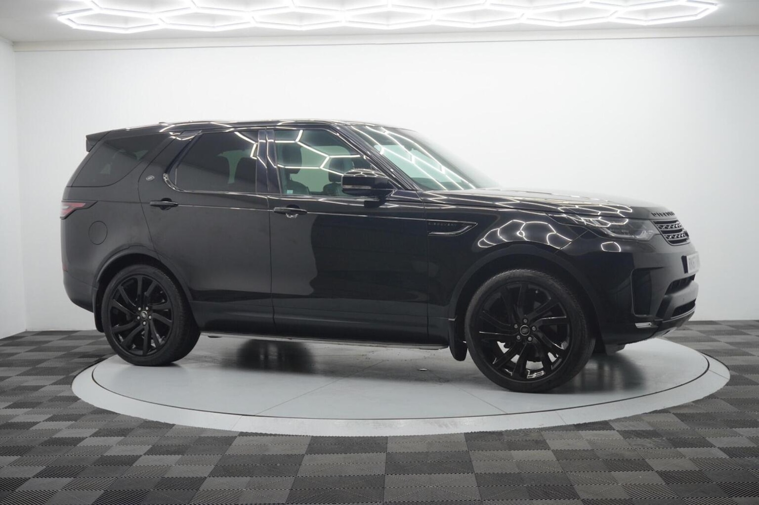 Used Land Rover Discovery 2017 for sale - 77258530: Photo 15