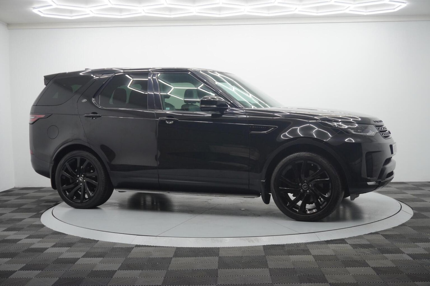 Used Land Rover Discovery 2017 for sale - 77258530: Photo 22