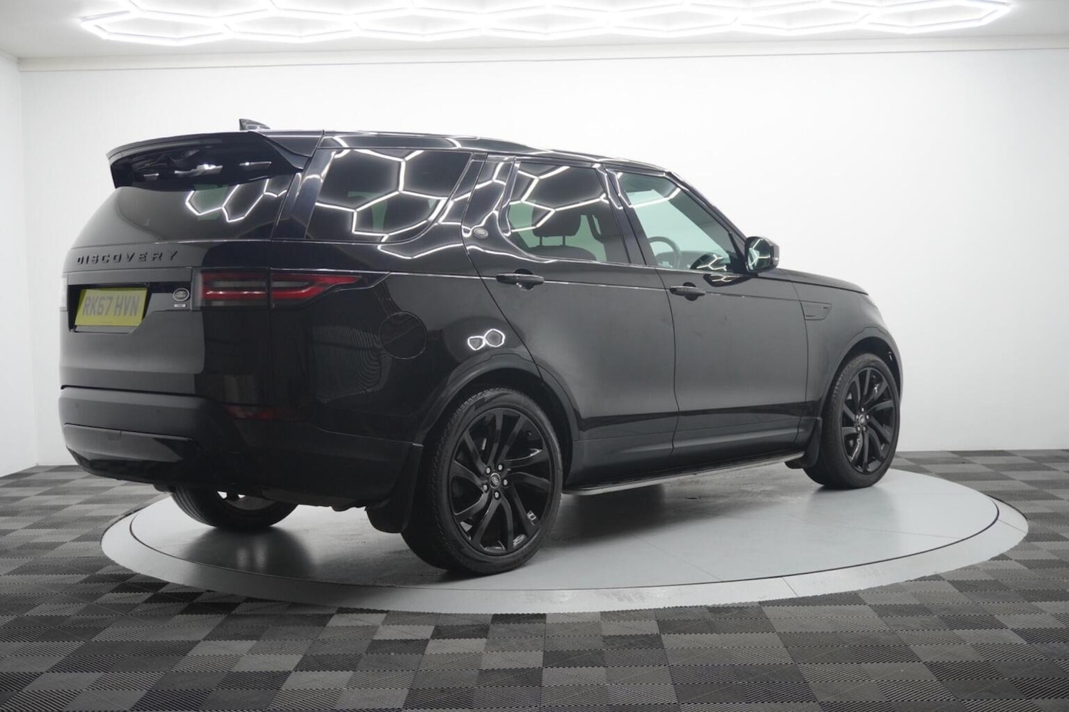 Used Land Rover Discovery 2017 for sale - 77258530: Photo 25