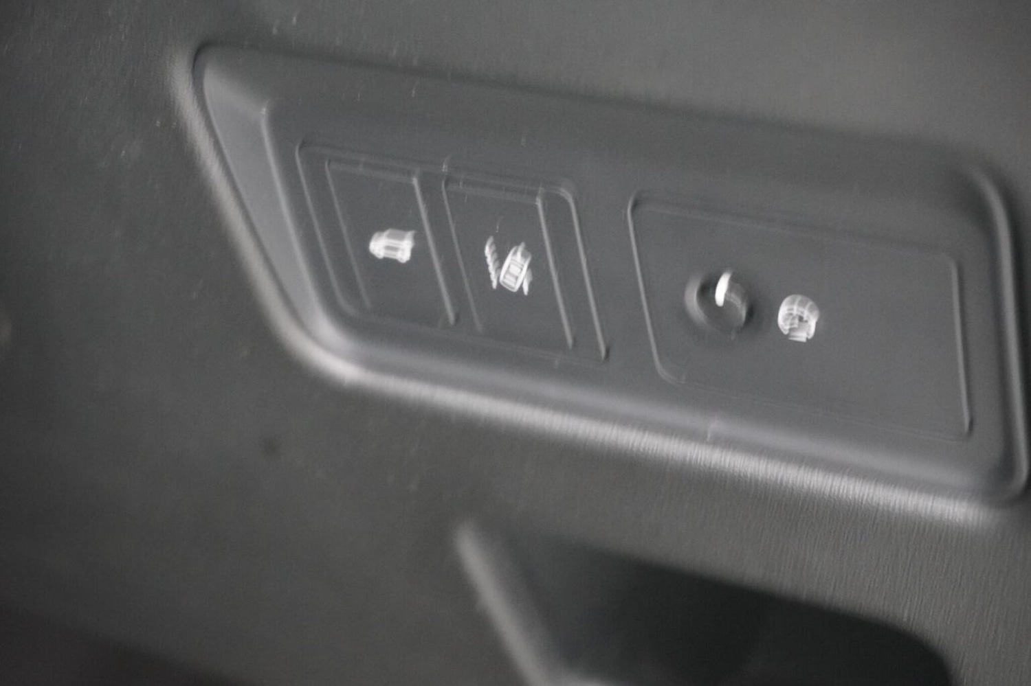 Used Land Rover Discovery 2017 for sale - 77258530: Photo 44