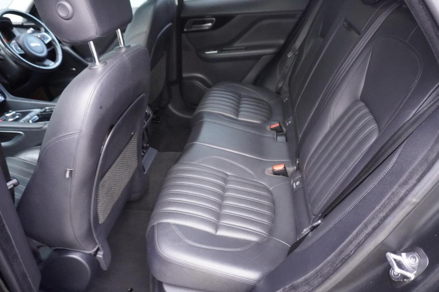 Used Jaguar F-Pace 2017 for sale - 76446028: Photo 19