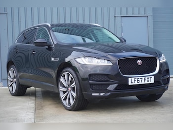 Used Jaguar F-Pace 2017 for sale - 76446028: Photo
