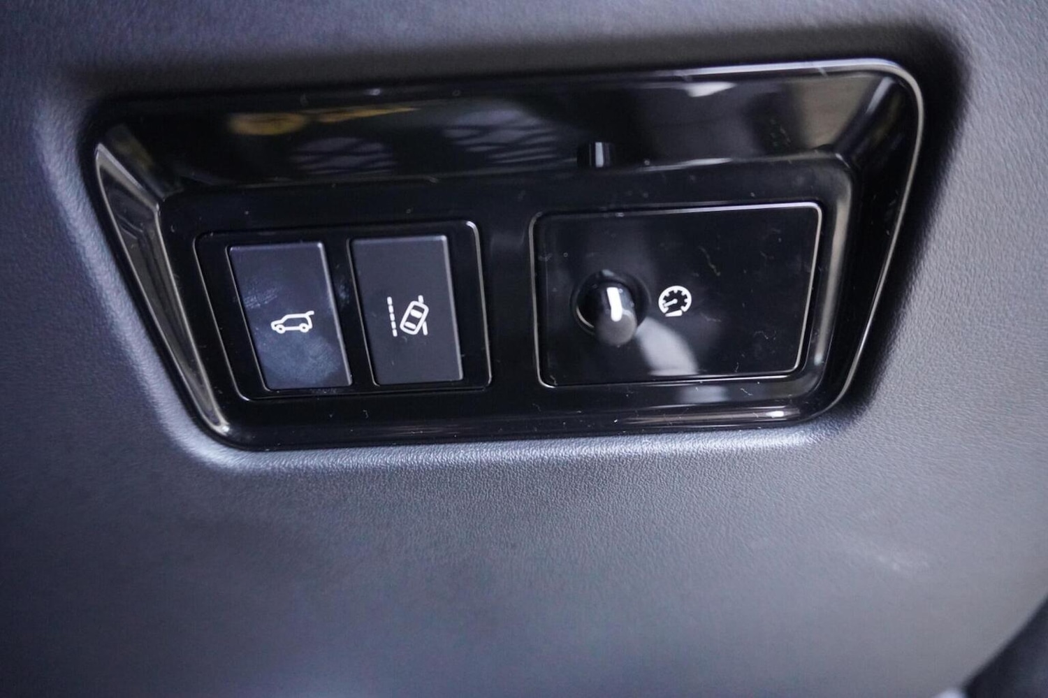 Used Jaguar F-Pace 2017 for sale - 76446028: Photo 29