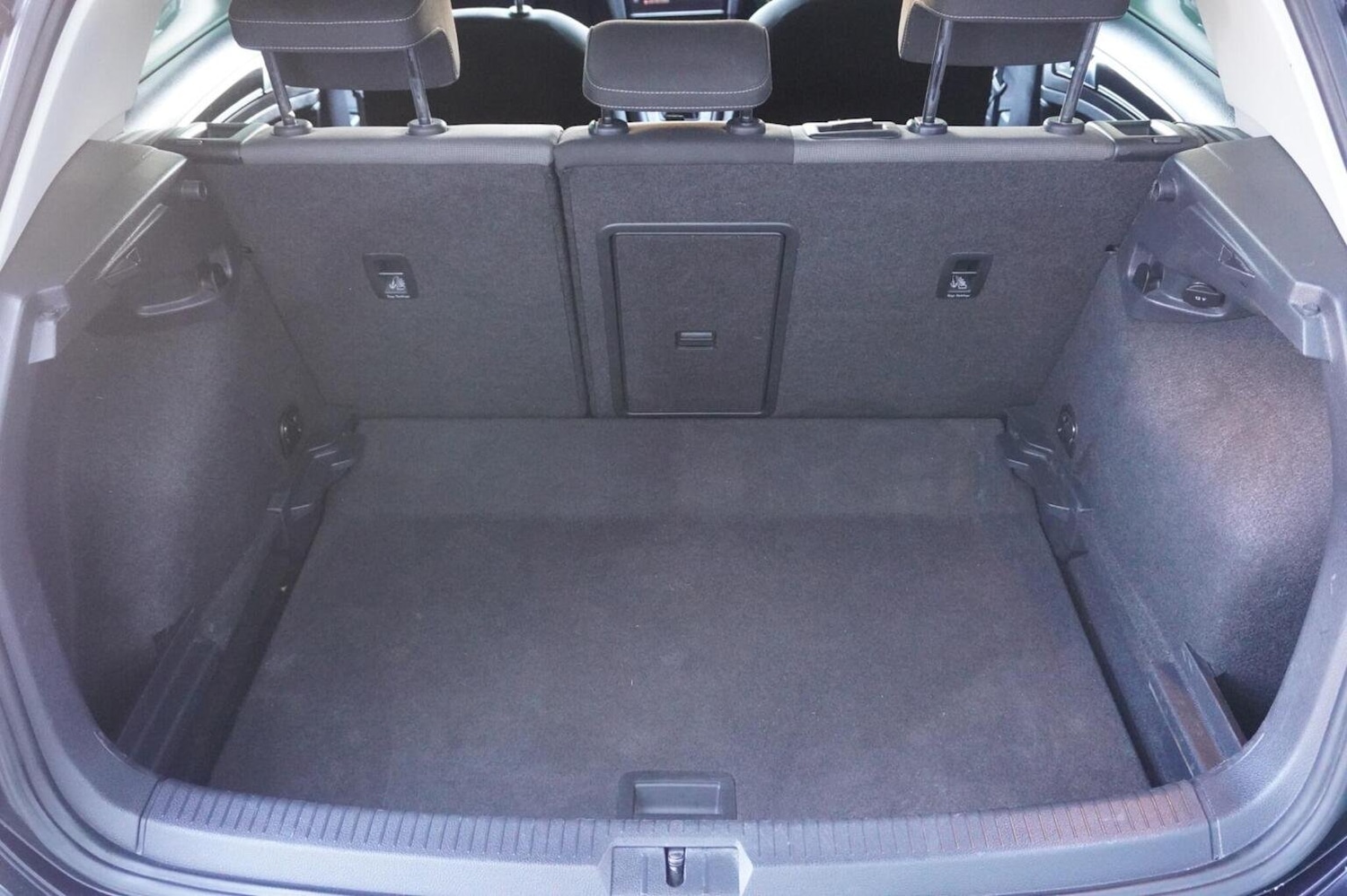 Used Volkswagen Golf 2018 for sale - 76319454: Photo 35