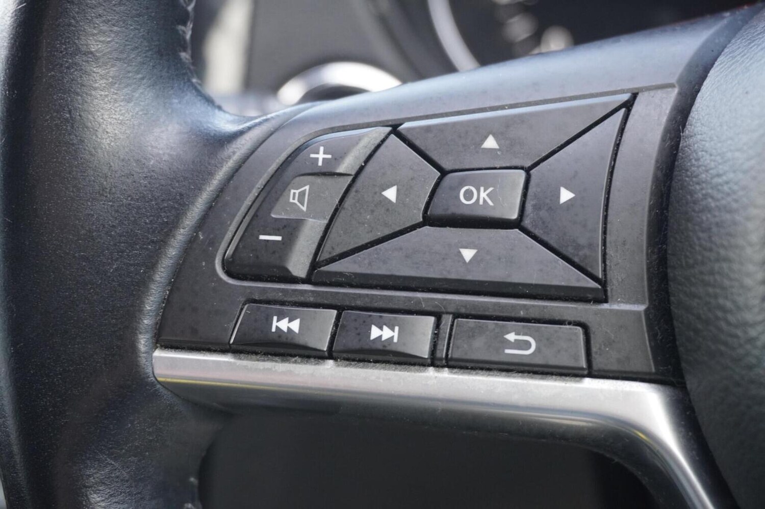 Used Nissan Qashqai 2017 for sale - 76347140: Photo 24