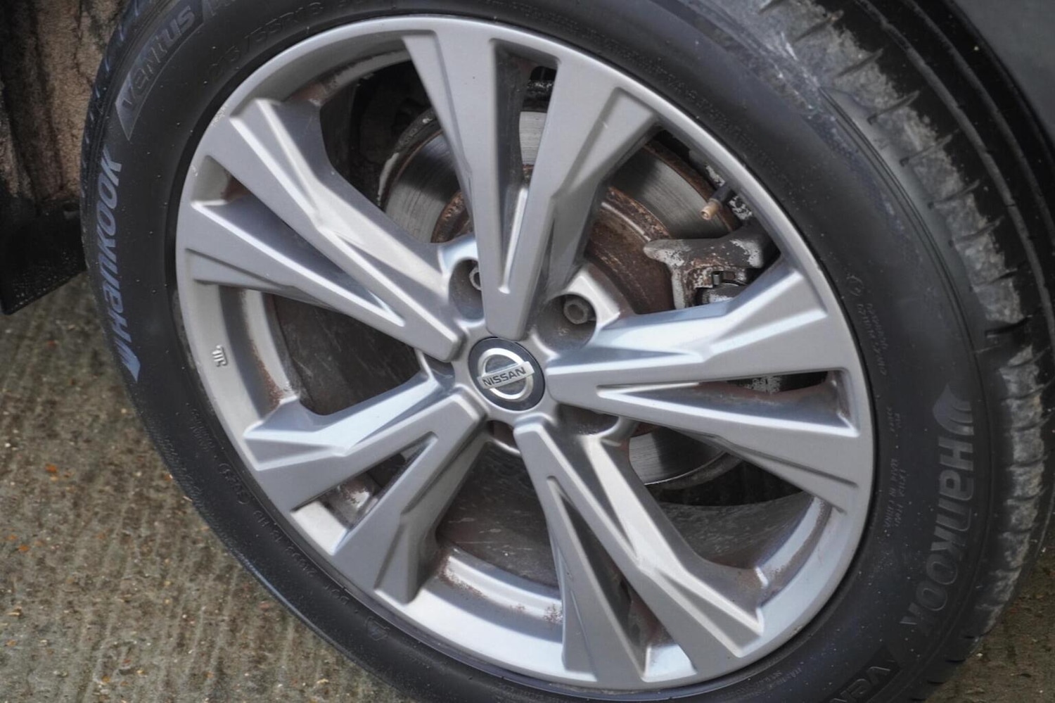 Used Nissan Qashqai 2017 for sale - 76347140: Photo 29