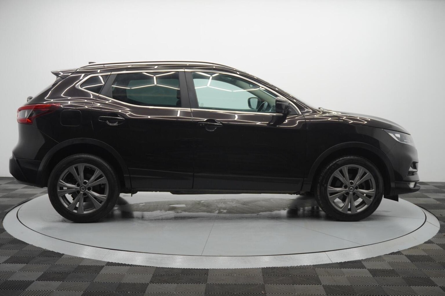 Used Nissan Qashqai 2017 for sale - 76347140: Photo 44