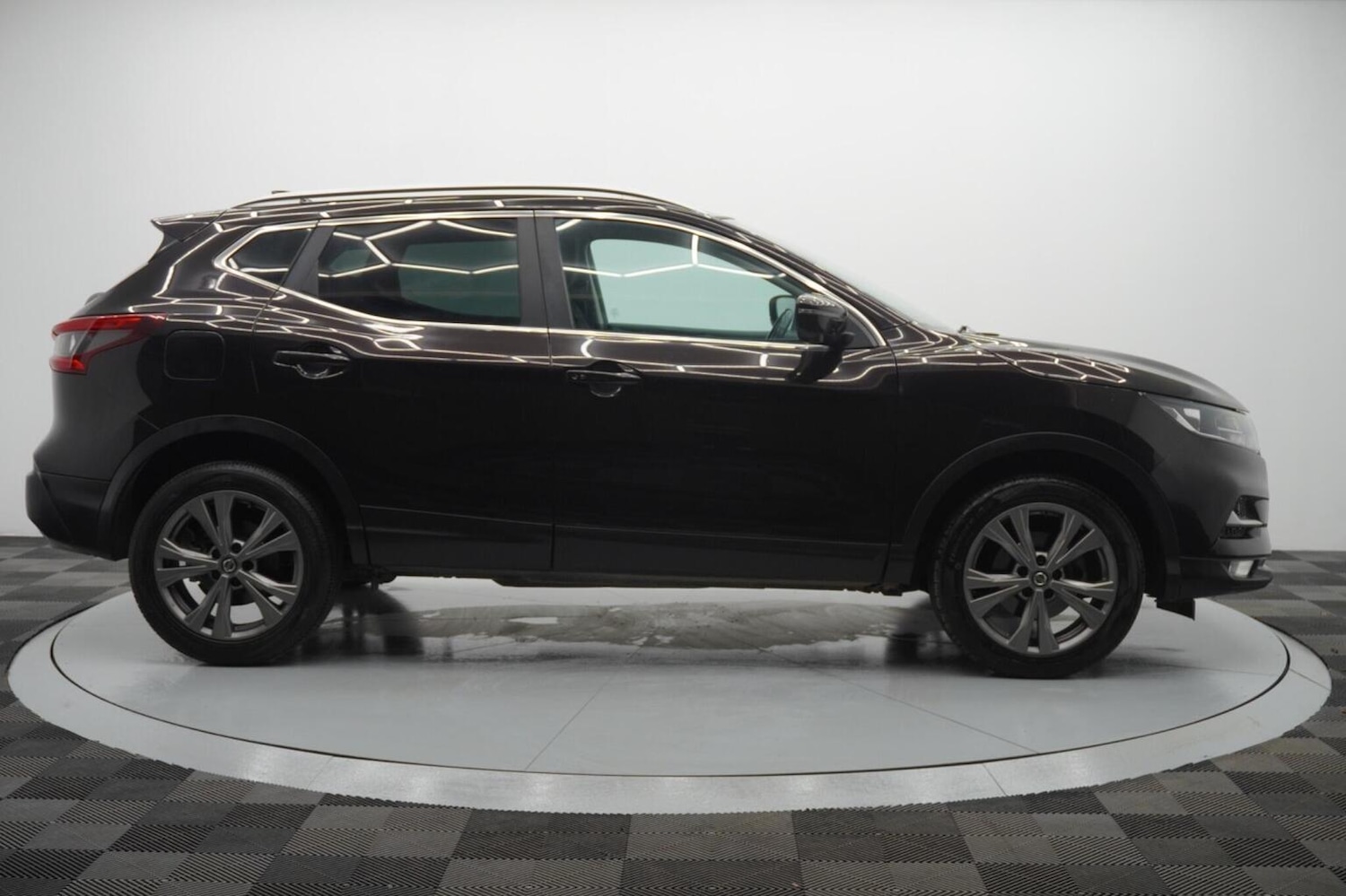 Used Nissan Qashqai 2017 for sale - 76347140: Photo 47