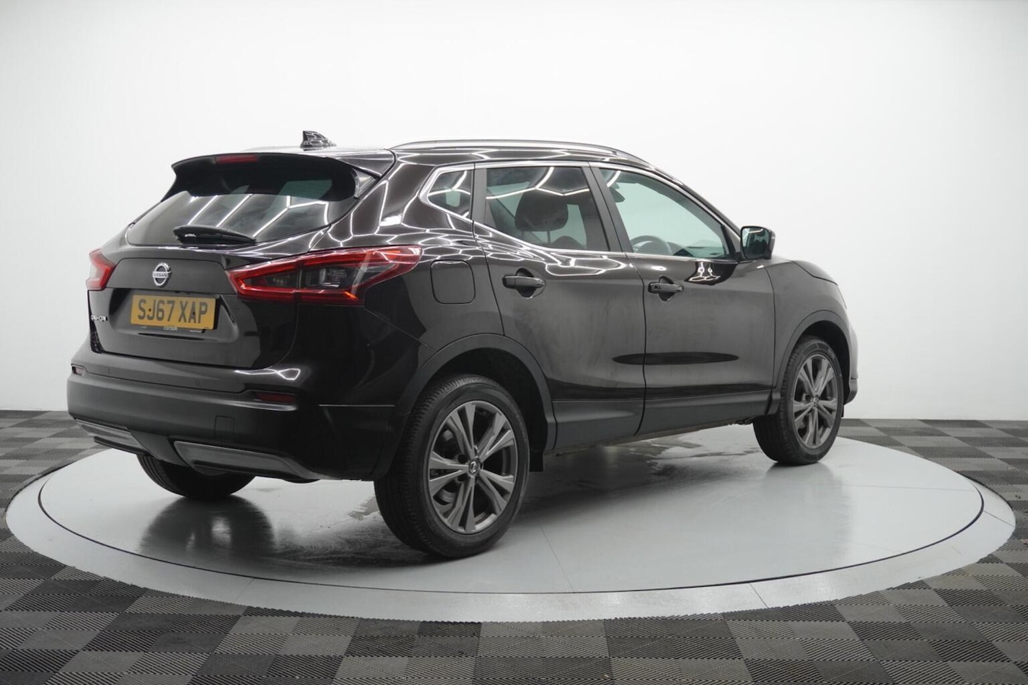 Used Nissan Qashqai 2017 for sale - 76347140: Photo 56