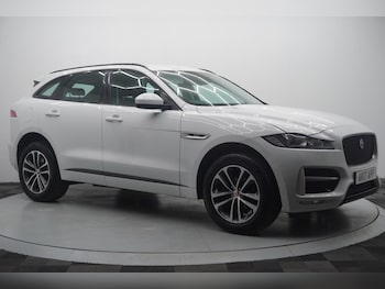 Used Jaguar F-Pace 2017 for sale - 77656314: Photo