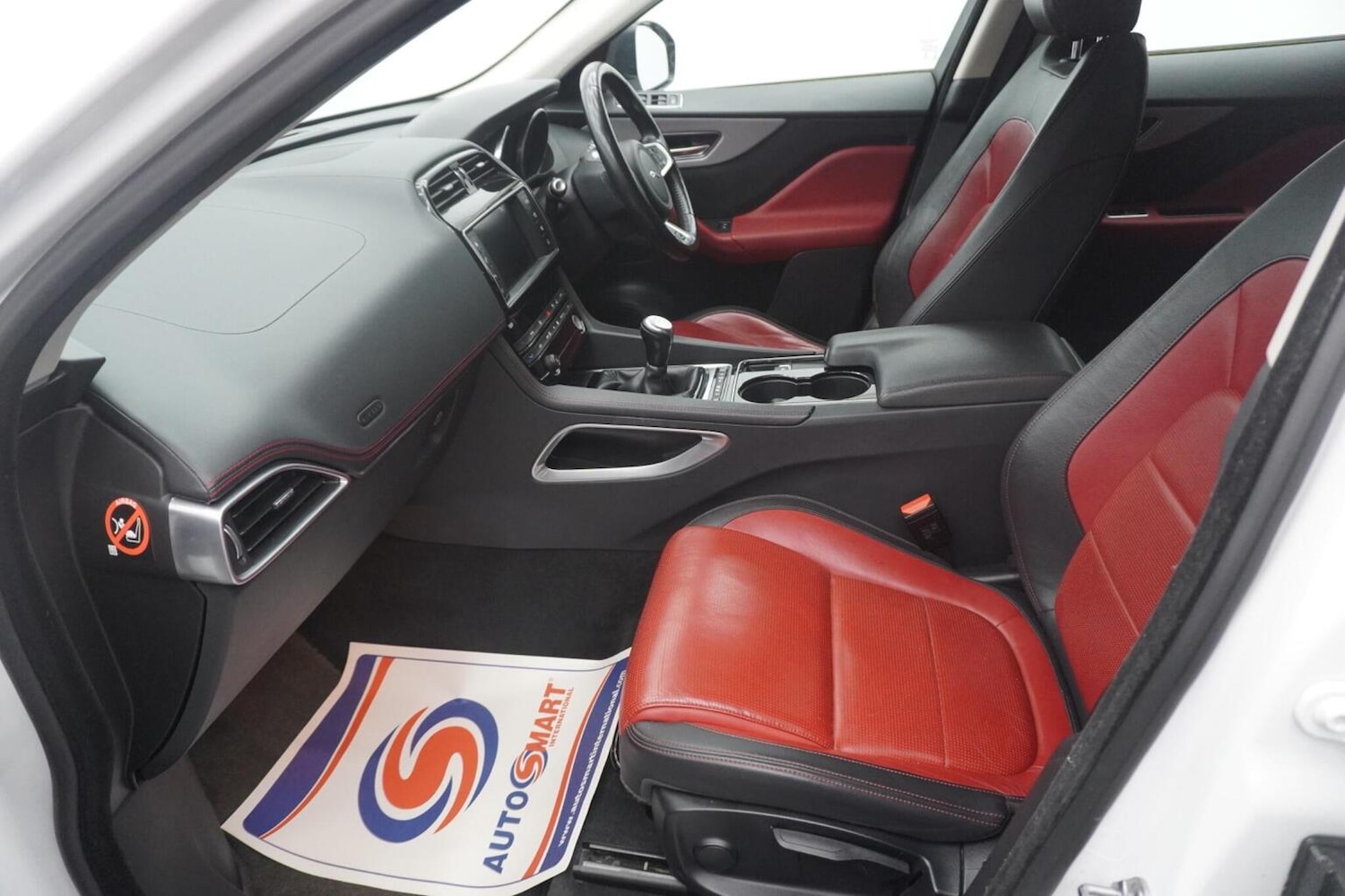 Used Jaguar F-Pace 2017 for sale - 77656314: Photo 47