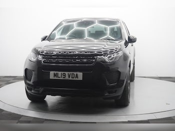 Used Land Rover Discovery Sport 2019 for sale - 78168925: Photo