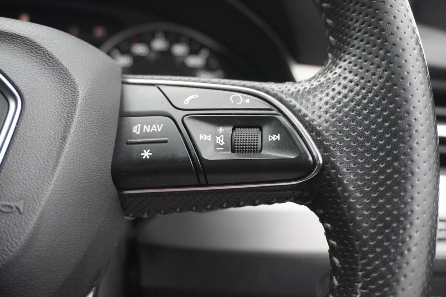 Used Audi Q7 2018 for sale - 77270999: Photo 32