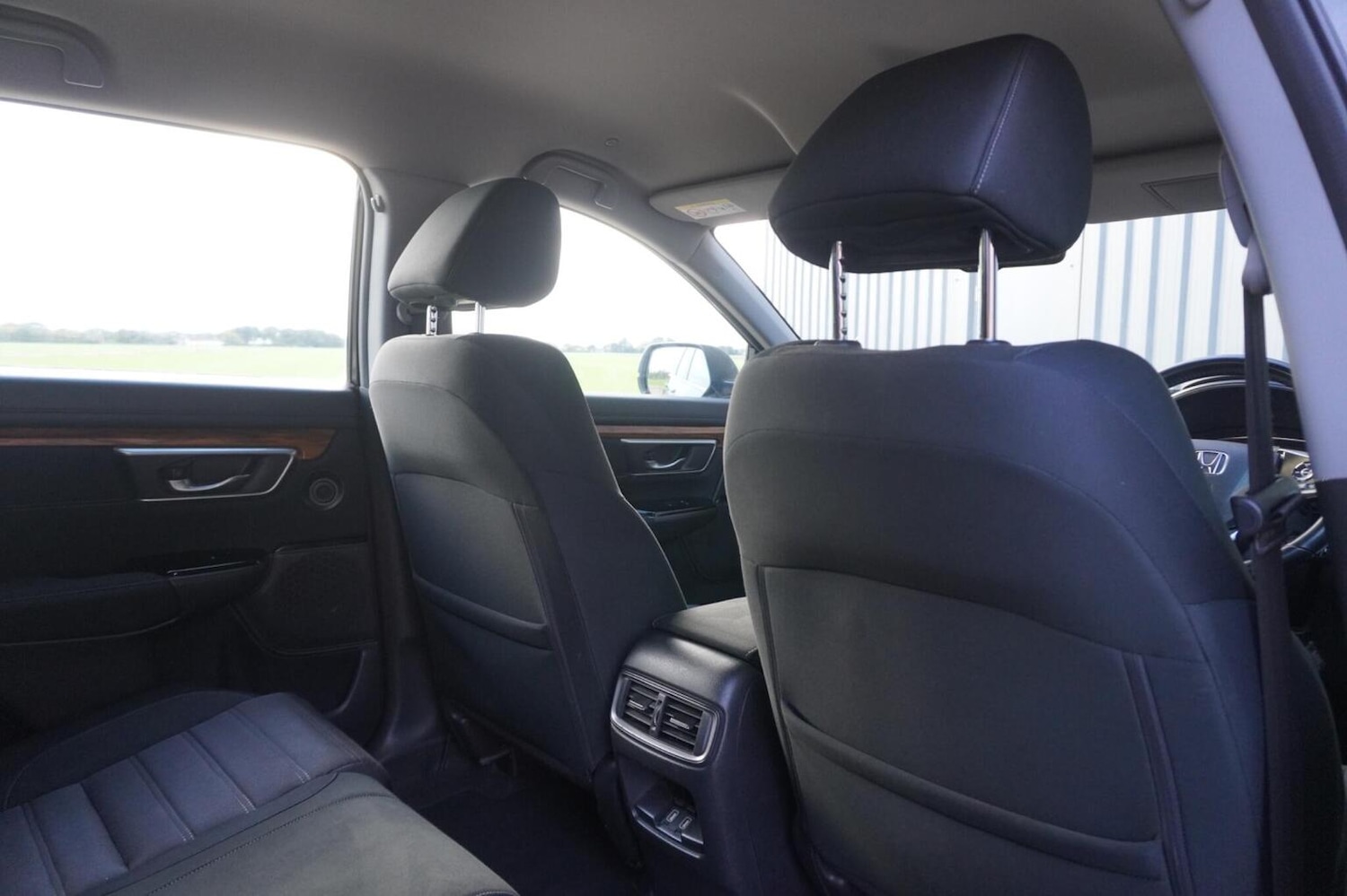 Used Honda CR-V 2018 for sale - 76347158: Photo 17