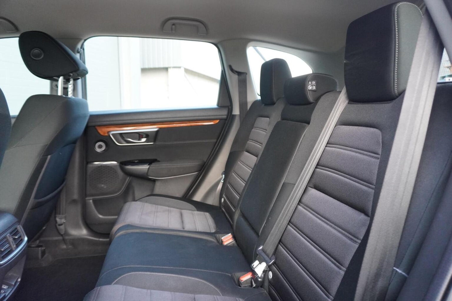 Used Honda CR-V 2018 for sale - 76347158: Photo 18