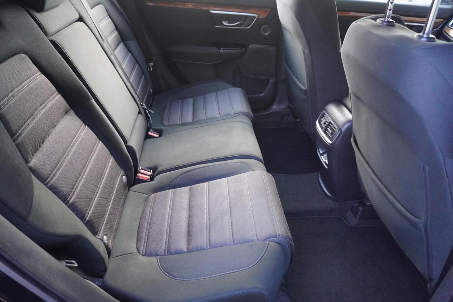 Used Honda CR-V 2018 for sale - 76347158: Photo 21