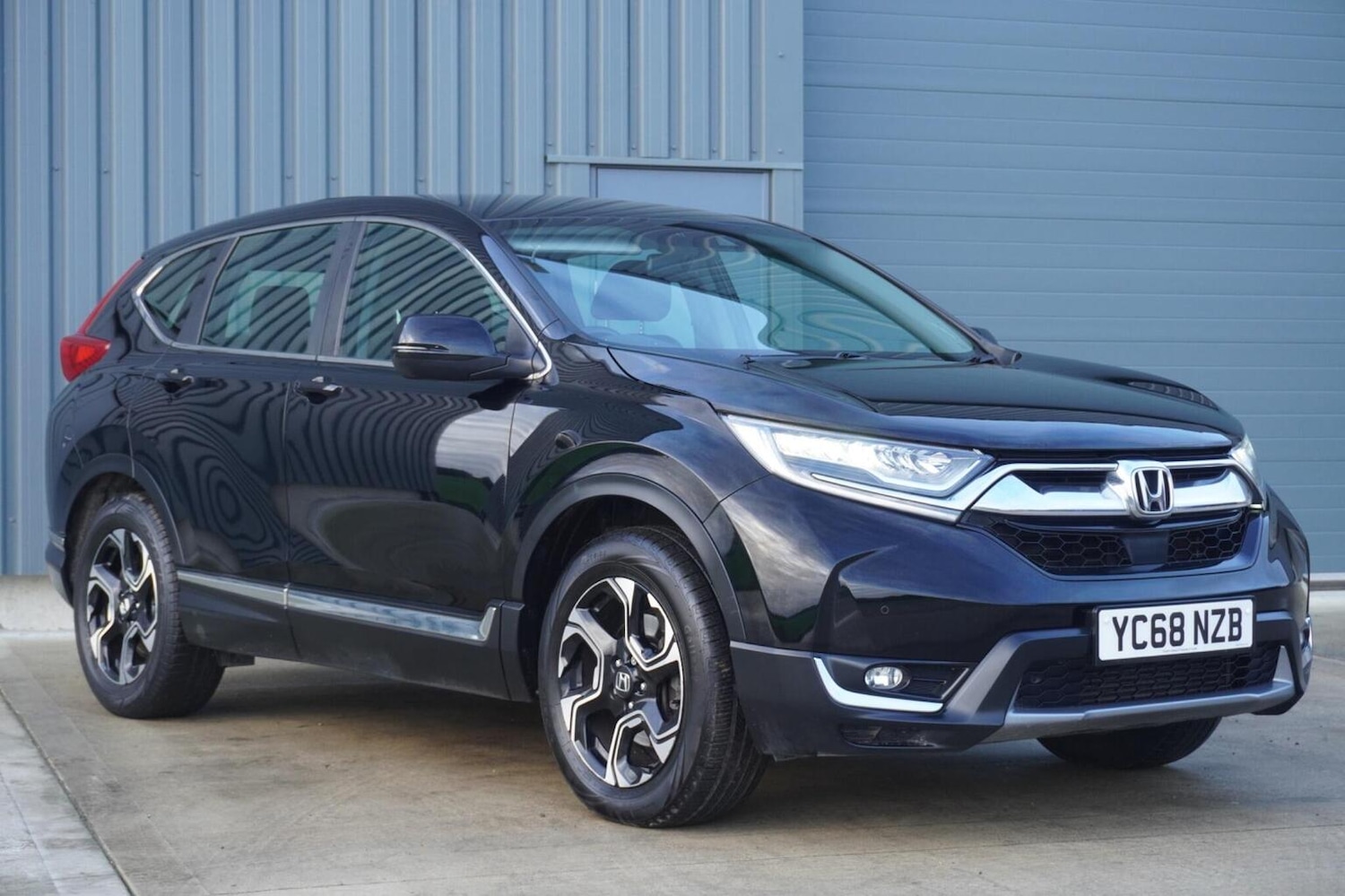 Used Honda CR-V 2018 for sale - 76347158: Photo 5