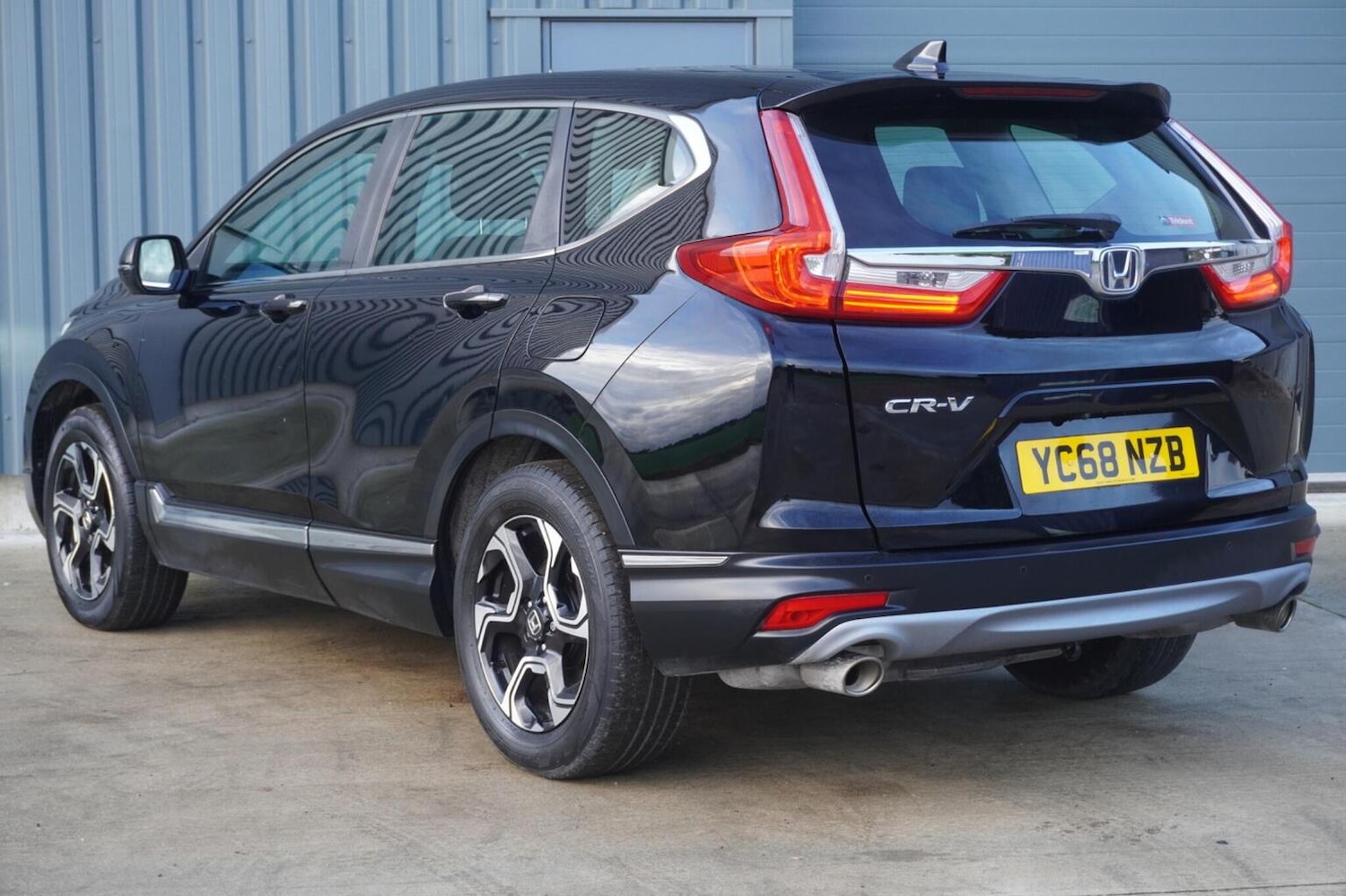 Used Honda CR-V 2018 for sale - 76347158: Photo 9