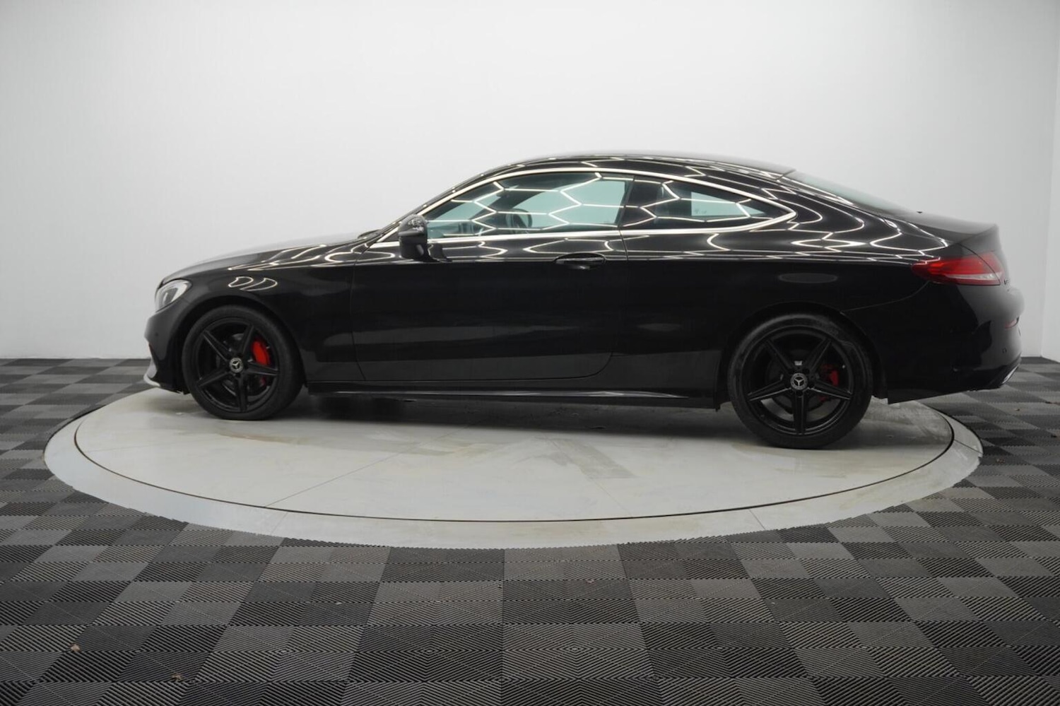 Used Mercedes-Benz C Class 2017 for sale - 76482904: Photo 13