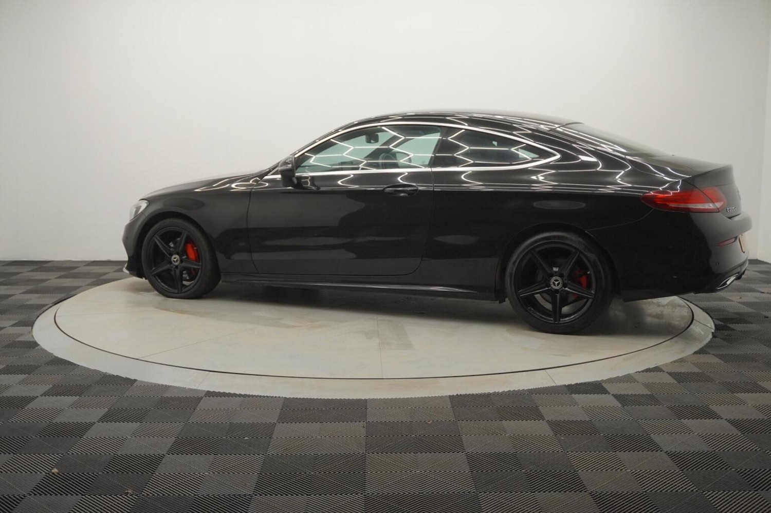 Used Mercedes-Benz C Class 2017 for sale - 76482904: Photo 16