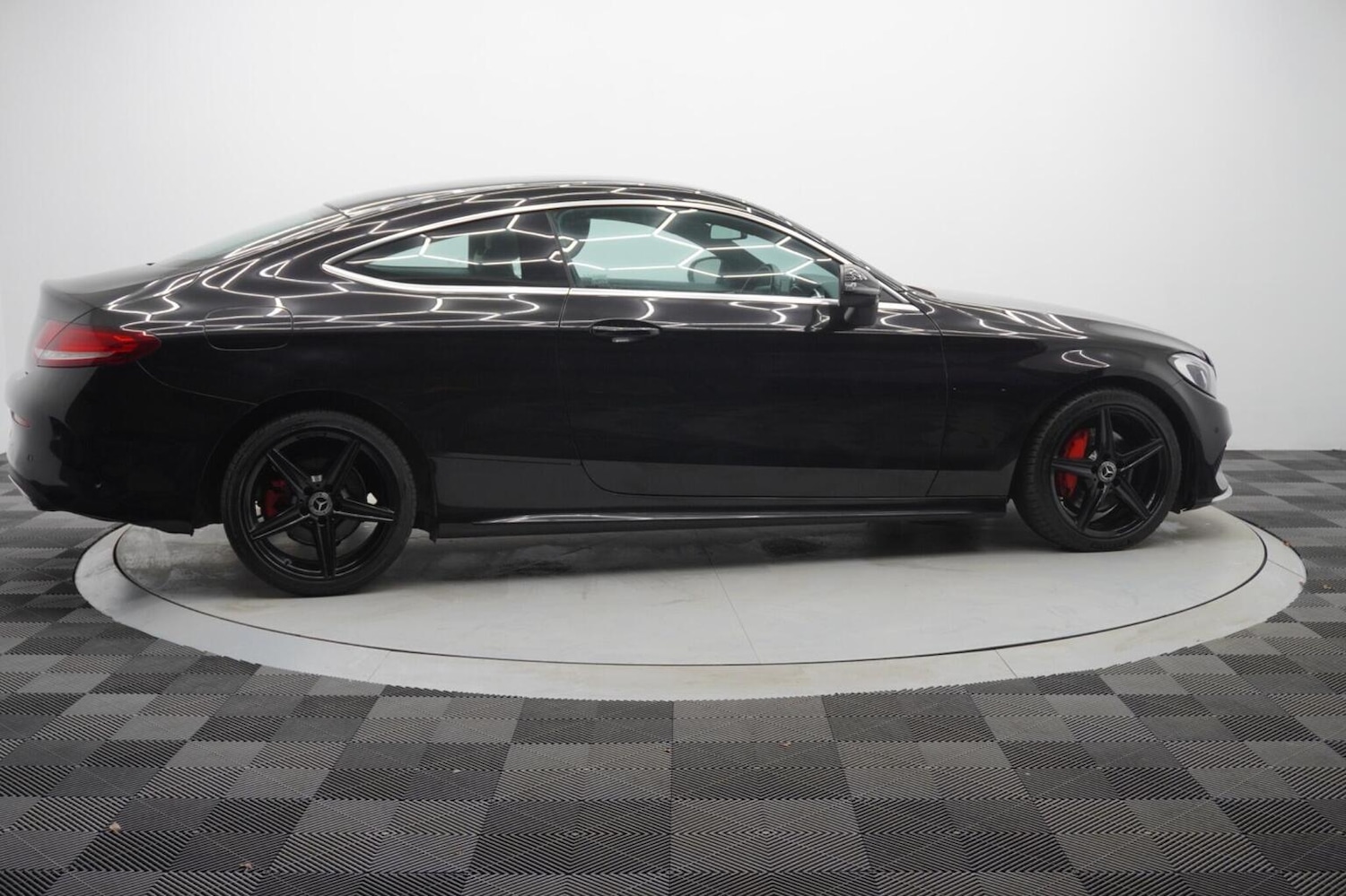 Used Mercedes-Benz C Class 2017 for sale - 76482904: Photo 21