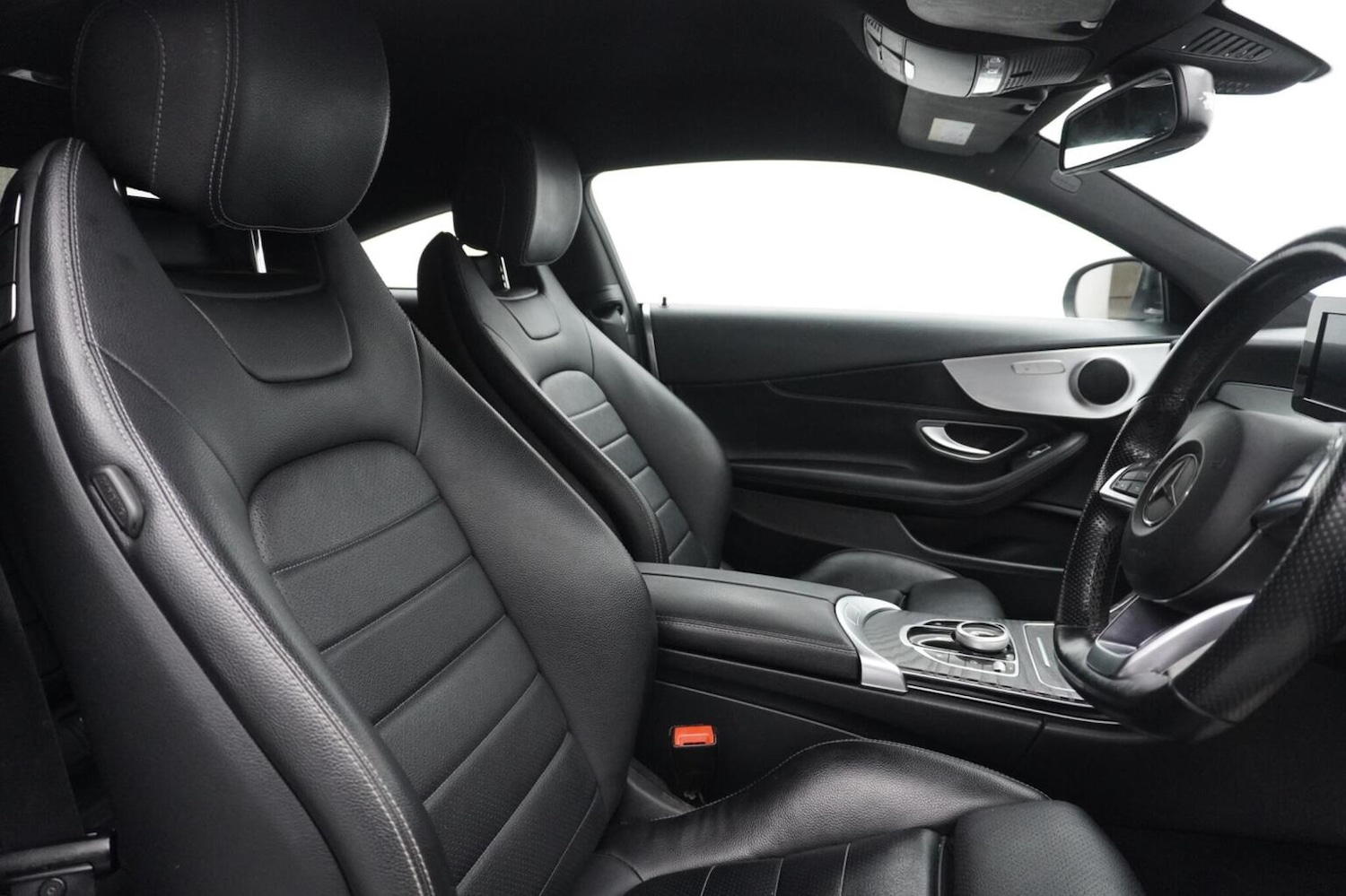 Used Mercedes-Benz C Class 2017 for sale - 76482904: Photo 28