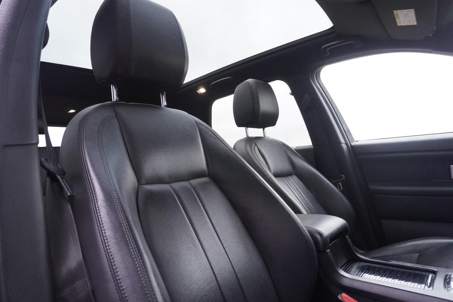 Used Land Rover Discovery Sport 2018 for sale - 76347261: Photo 18