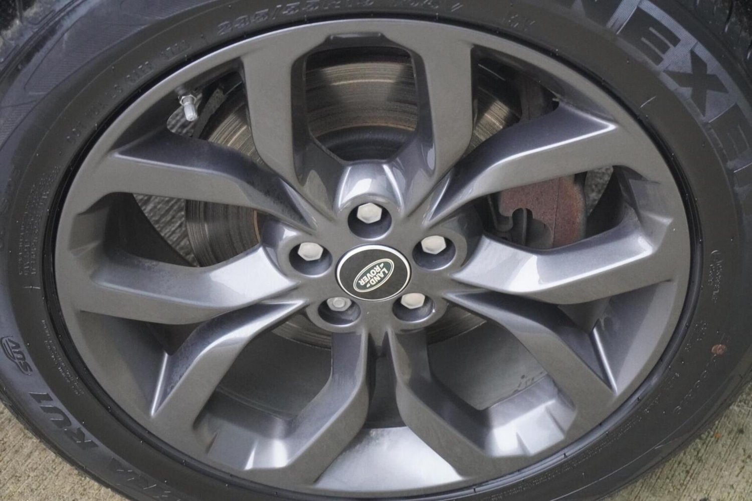 Used Land Rover Discovery Sport 2018 for sale - 76347261: Photo 30