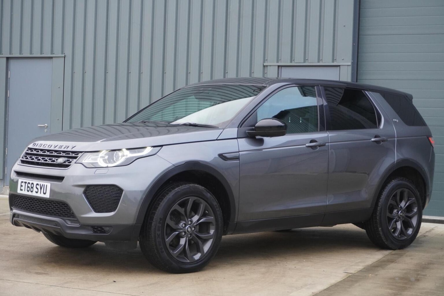 Used Land Rover Discovery Sport 2018 for sale - 76347261: Photo 9