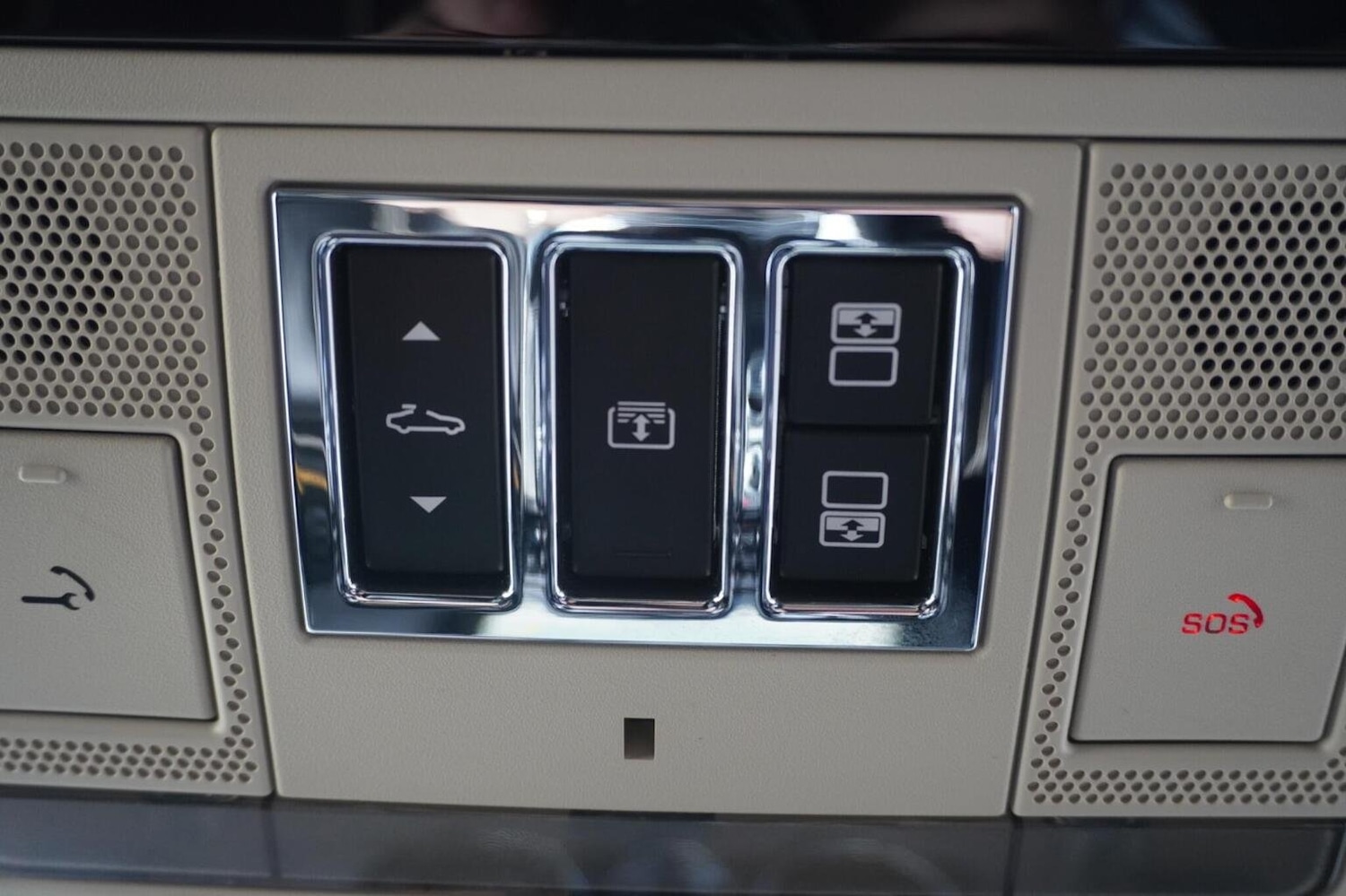 Used Jaguar XJ 2017 for sale - 76058199: Photo 31