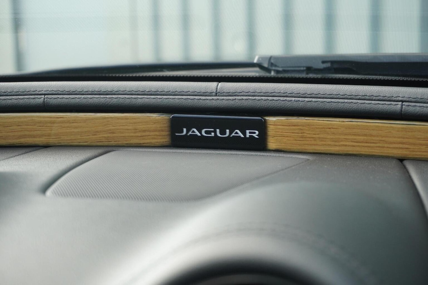 Used Jaguar XJ 2017 for sale - 76058199: Photo 57