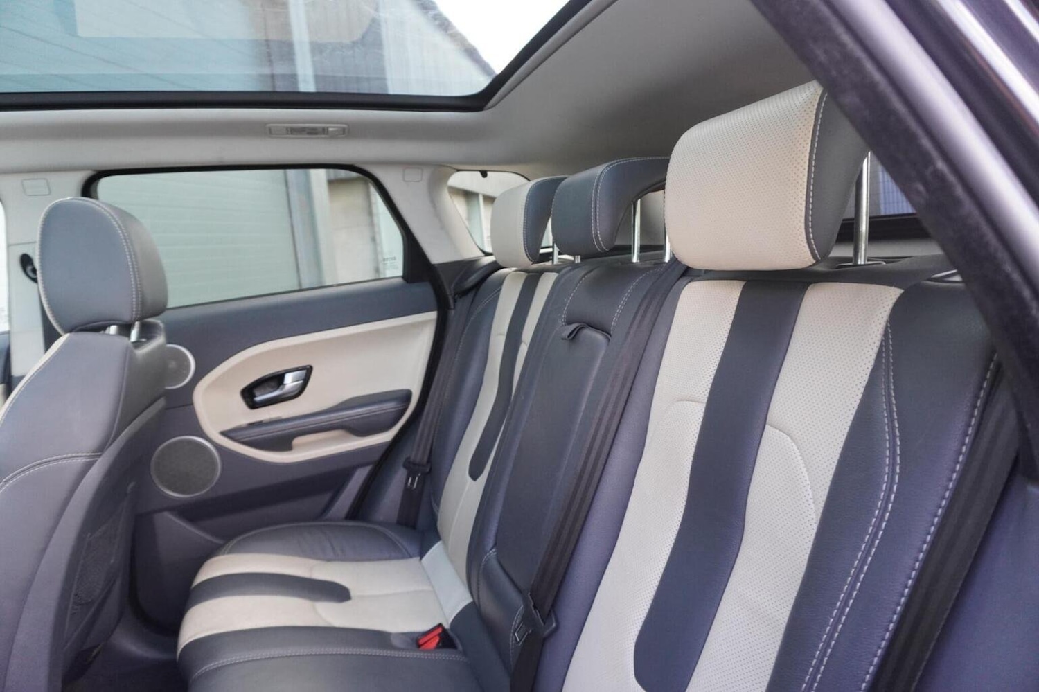 Used Land Rover Range Rover Evoque 2015 for sale - 76058198: Photo 7