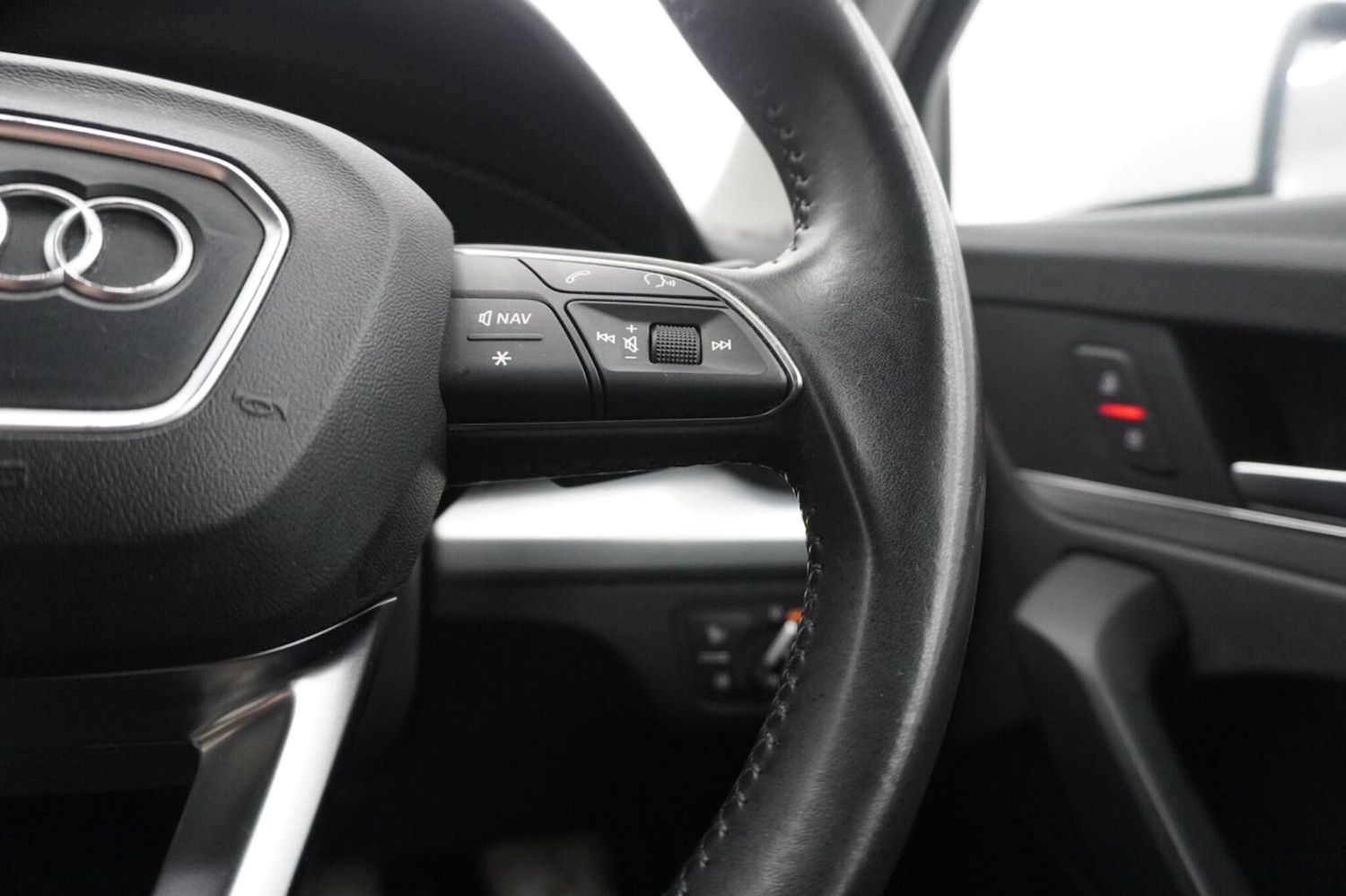 Used Audi Q5 2018 for sale - 77118525: Photo 21