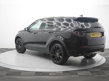 Used Land Rover Discovery Sport 2017 for sale - 78229151: Photo
