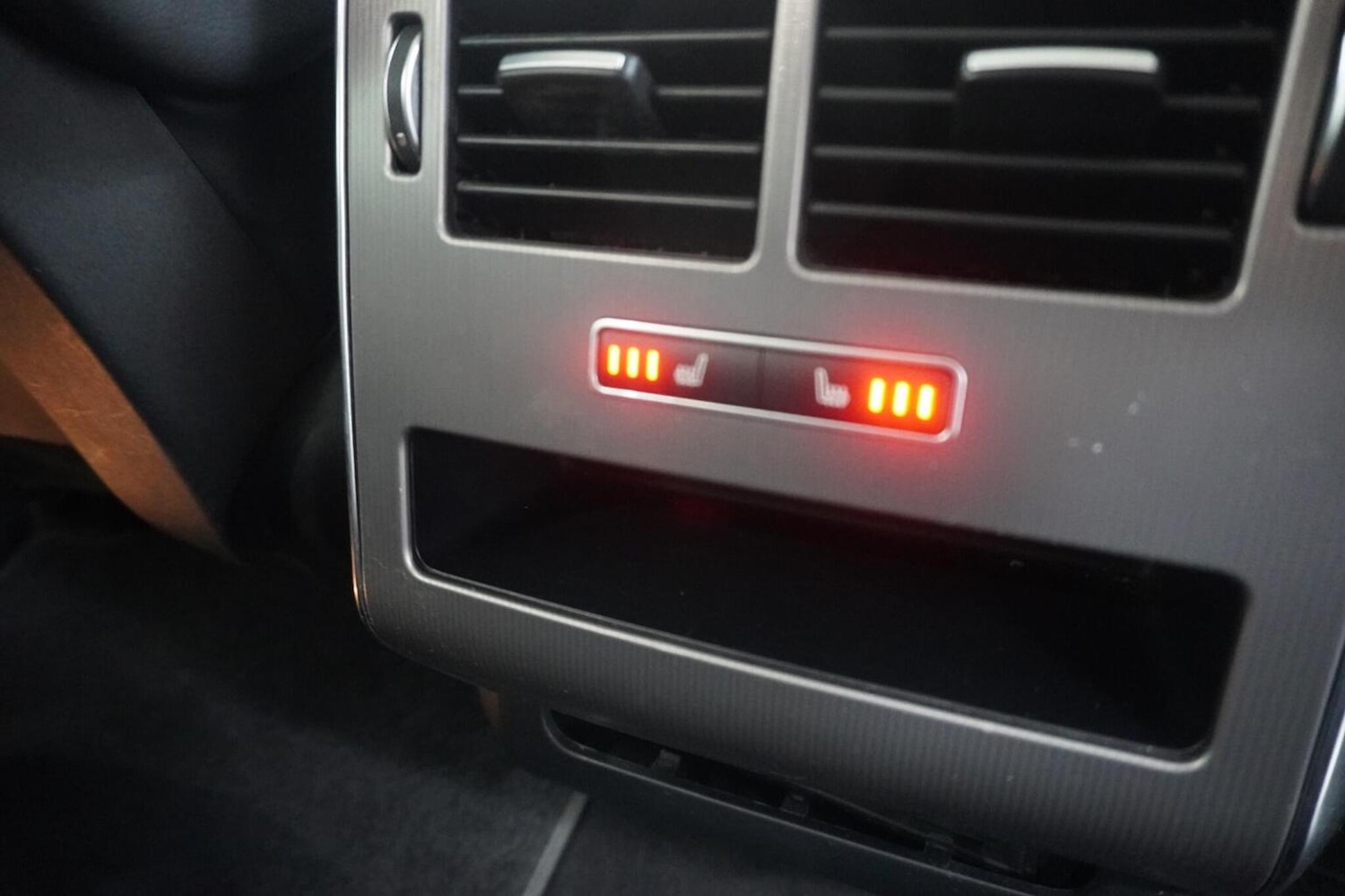 Used Land Rover Range Rover Sport 2017 for sale - 76712755: Photo 37