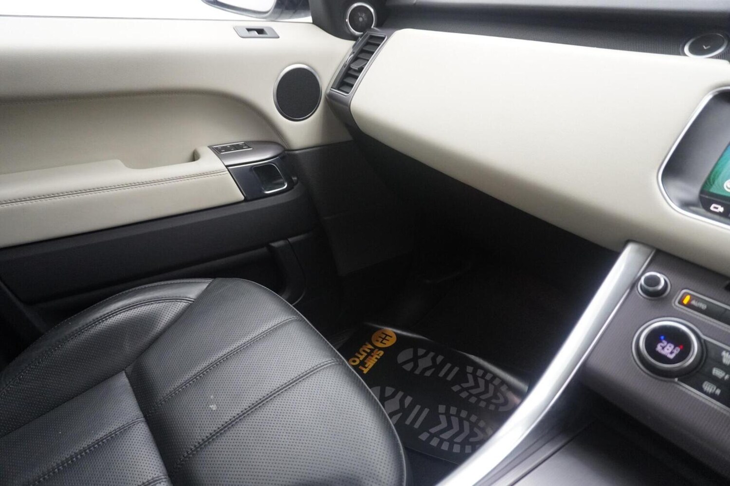 Used Land Rover Range Rover Sport 2017 for sale - 76712755: Photo 46