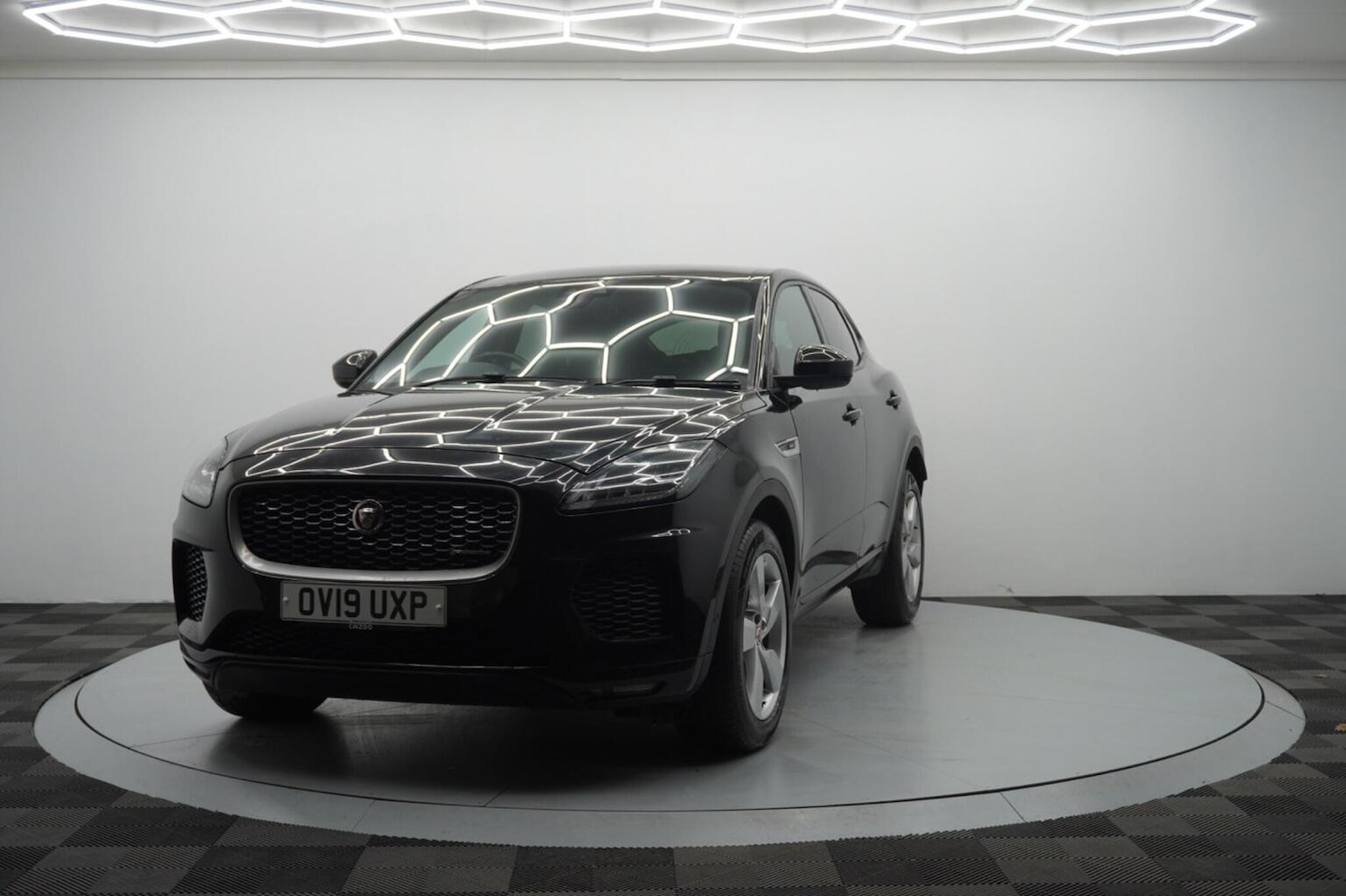 Used Jaguar E-Pace 2019 for sale - 77271005: Photo 10