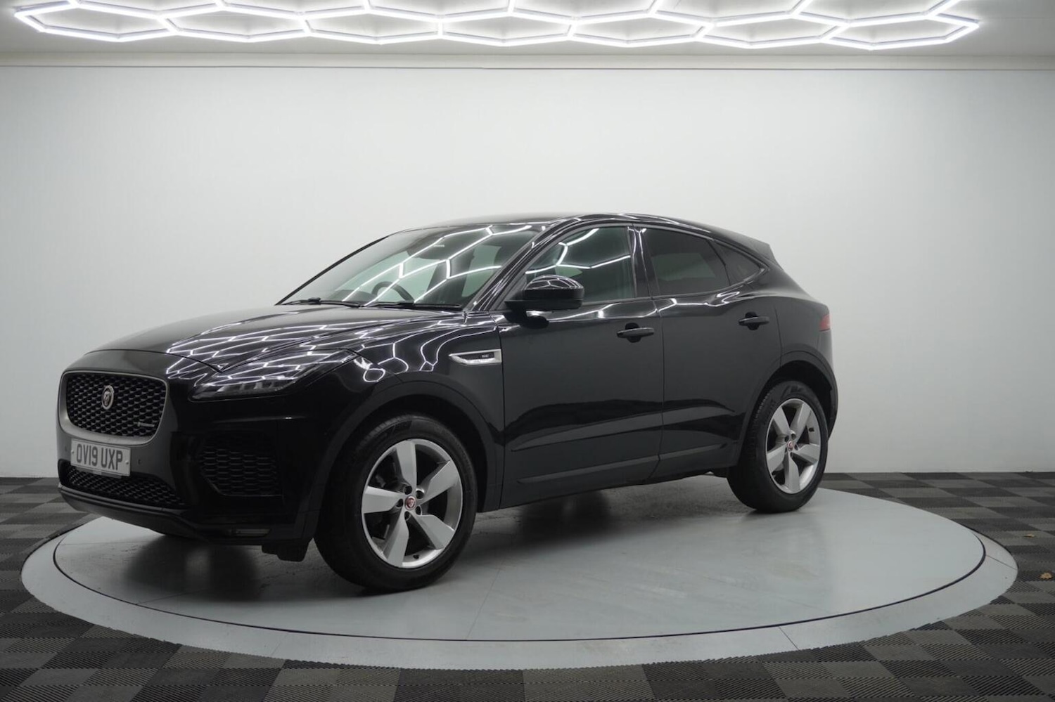 Used Jaguar E-Pace 2019 for sale - 77271005: Photo 11