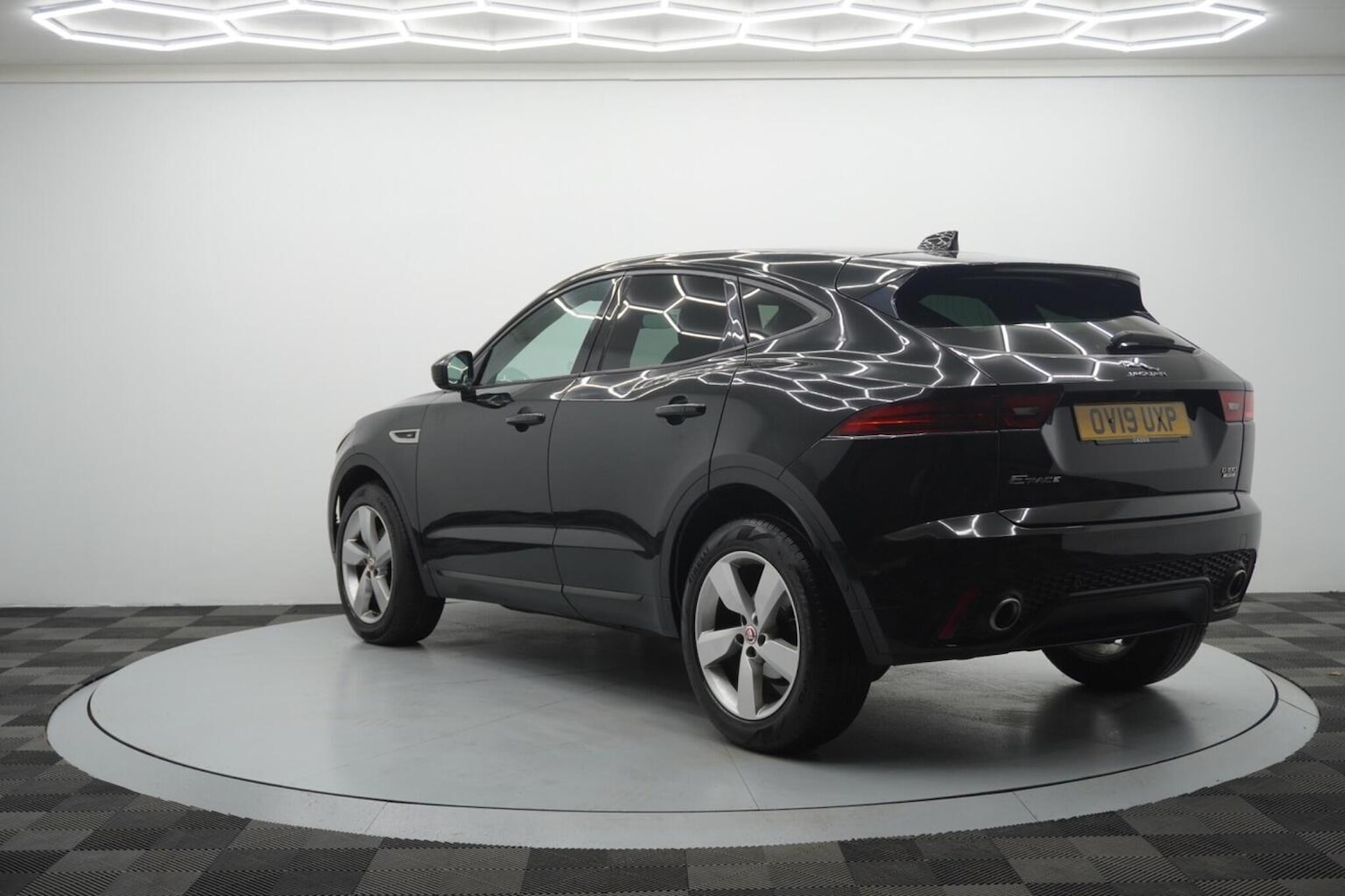 Used Jaguar E-Pace 2019 for sale - 77271005: Photo 13