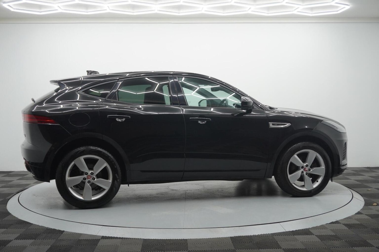 Used Jaguar E-Pace 2019 for sale - 77271005: Photo 27