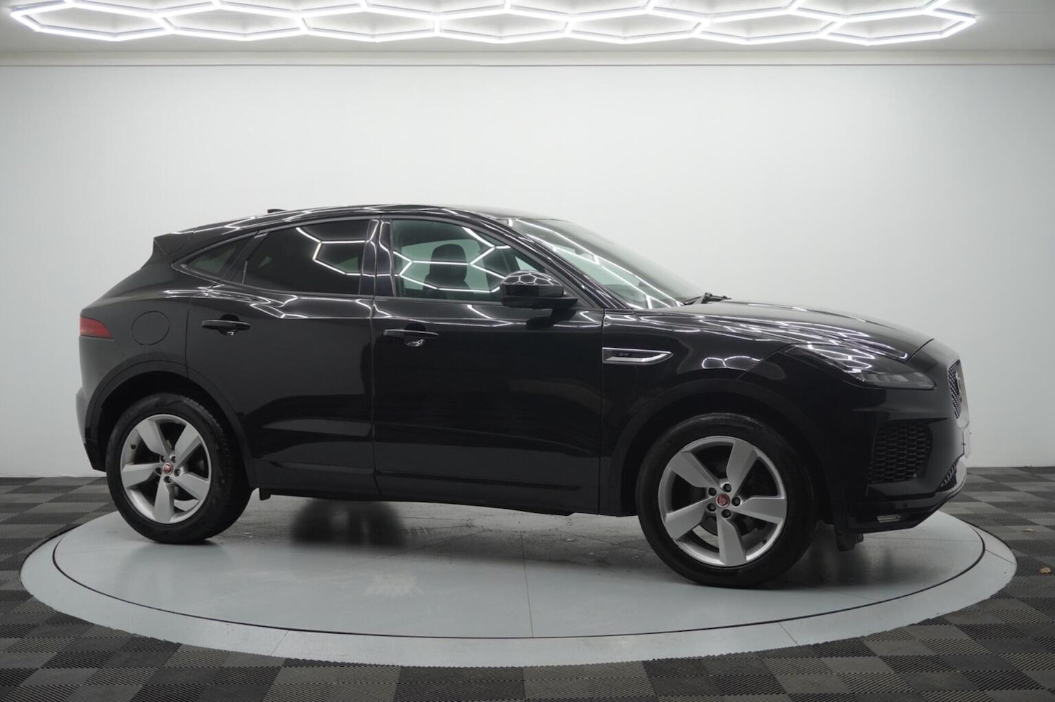 Used Jaguar E-Pace 2019 for sale - 77271005: Photo 30
