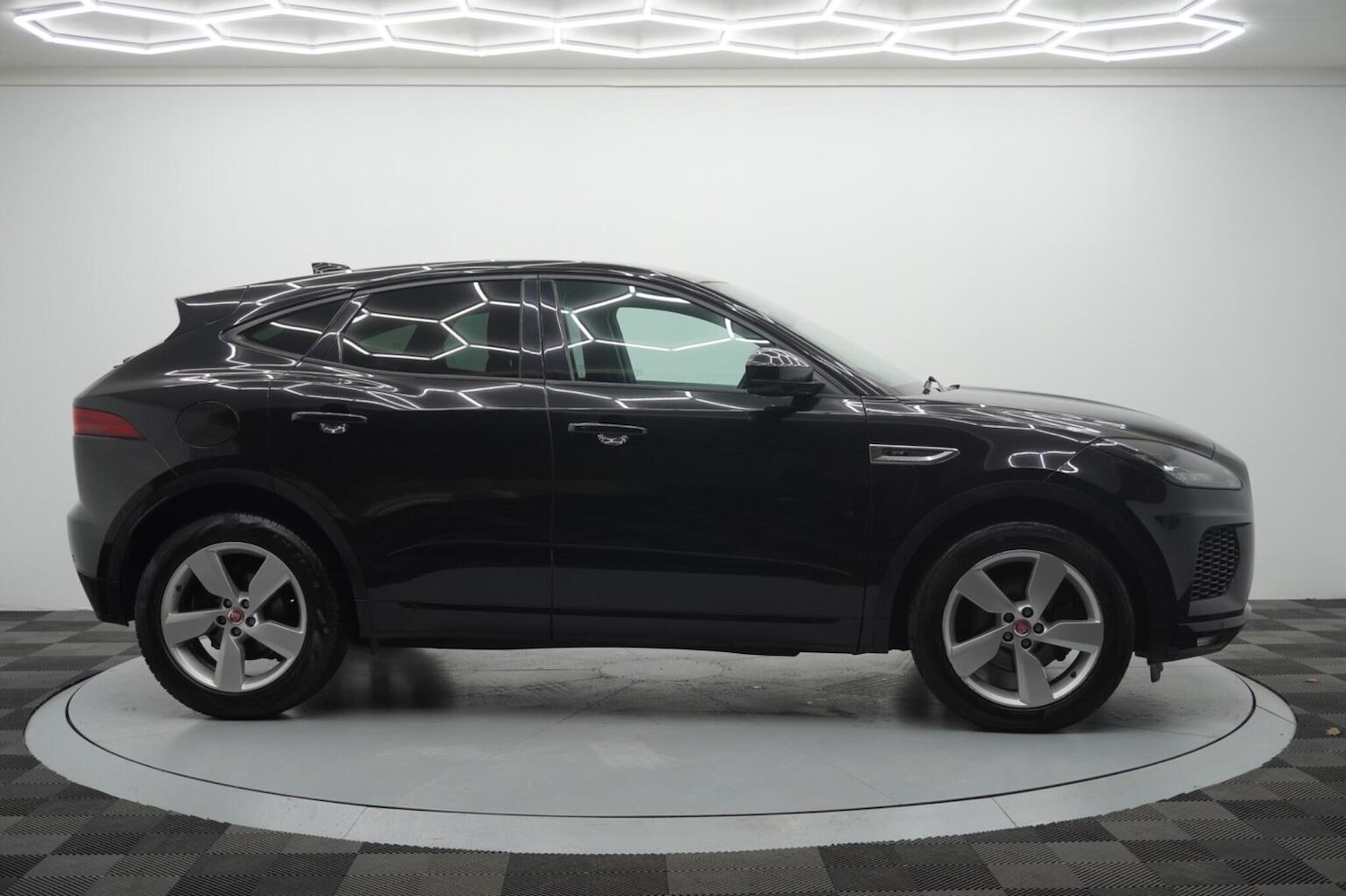 Used Jaguar E-Pace 2019 for sale - 77271005: Photo 31