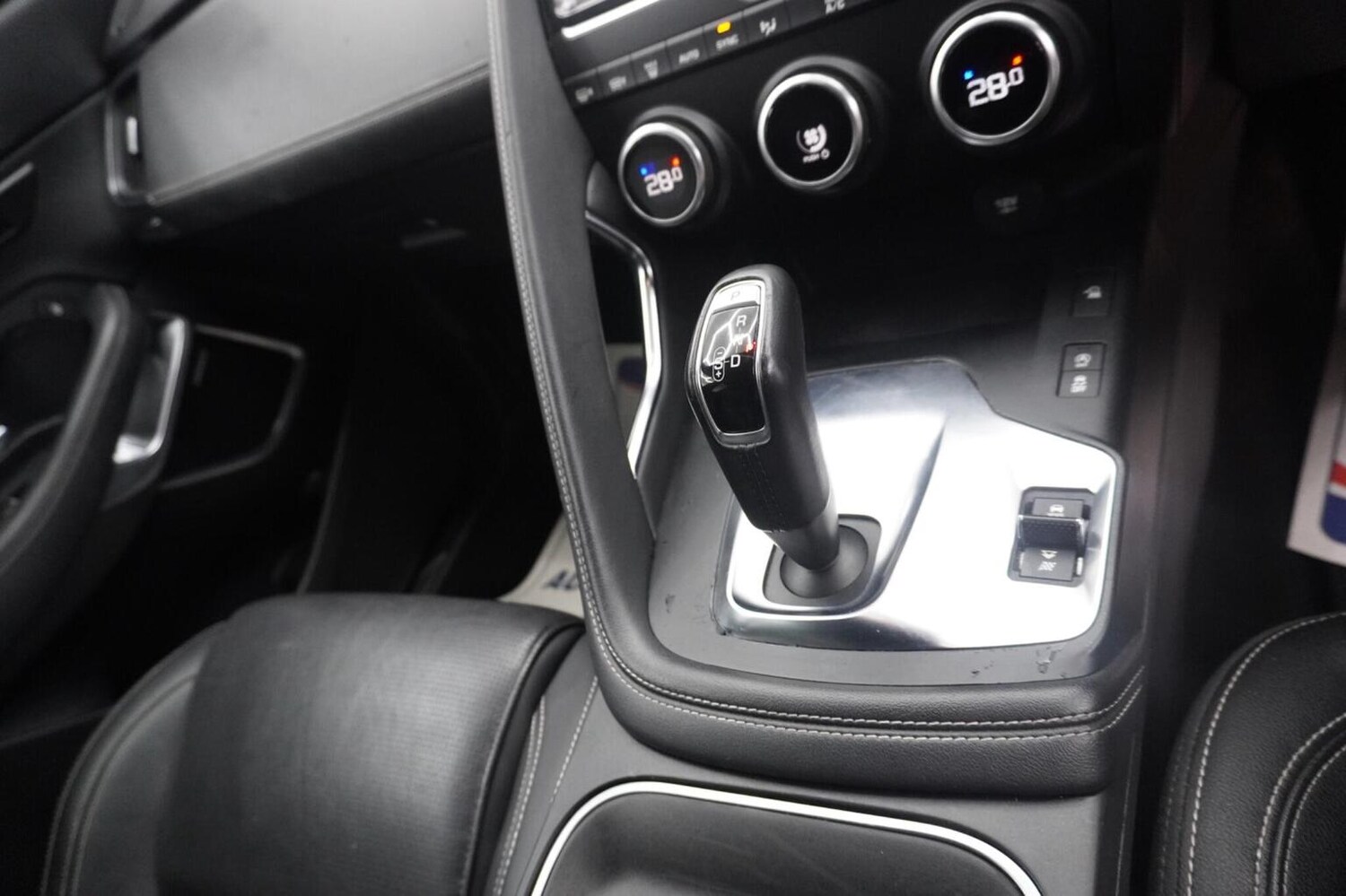 Used Jaguar E-Pace 2019 for sale - 77271005: Photo 40